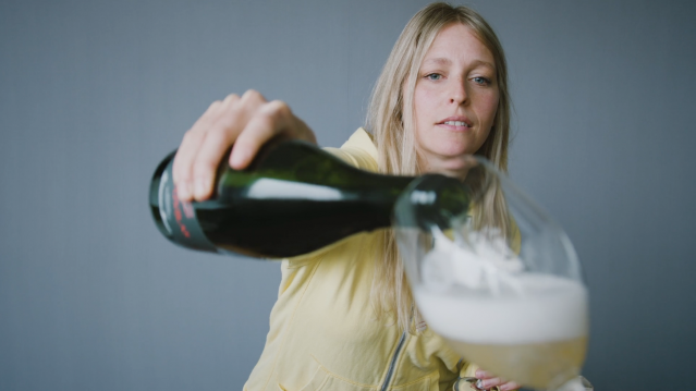 Boire vrai avec Aurélia Filion ! Continuez de boire vrai avec le Méthode traditionnelle 2018 (Vouvray) de Sébastien Brunet.